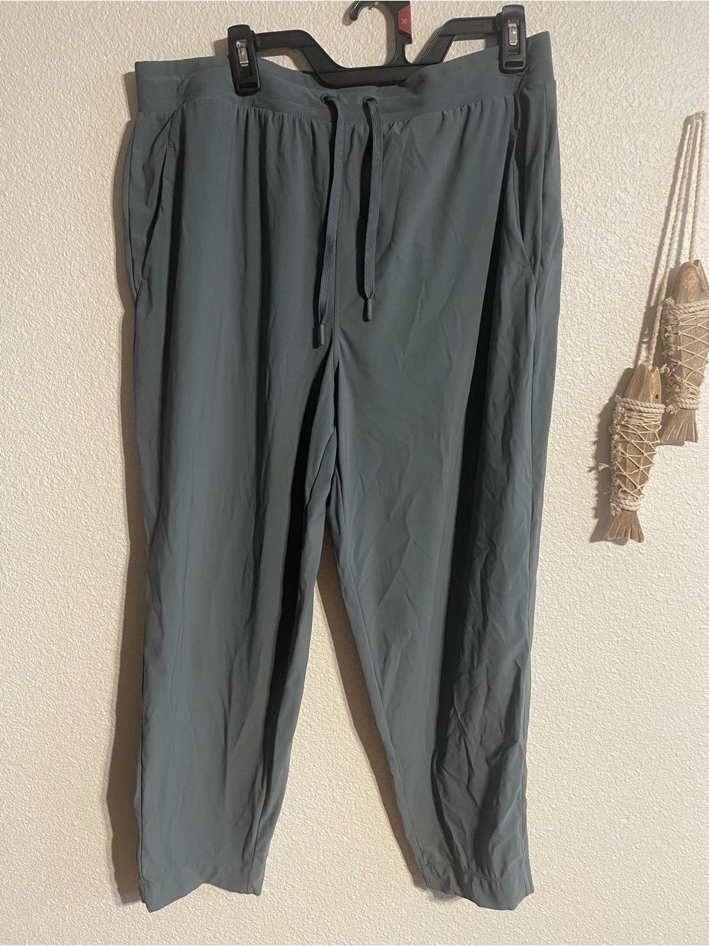 Kirkland Signature Women's Drawstring Joggers - Gray size  xl